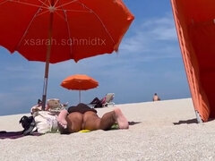 Strand, Blondine, Deutsch, Handjob, Latina, Nudist, Solo, Tätowierung