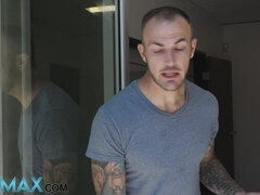 Hottie StepDaddy Bangs Stepson At Work - NextDoorTaboo
