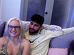 Leie, Arsch, Blondine, Schwanz, Hundestellung, Hd, Ablutschen, Jungendliche (18+)