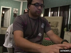 Большой член, Минет, Брюнетки, Член, Домохозяйки, Сосущие, Сиськи, Жена