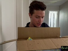 Broeder, Bruinharig, Hardcore, Klein, Zusters, Taboe, Tiener, Tieten likken