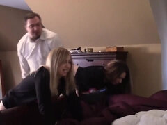 Schönheit, Braunhaarige, Süss, Papi, Fetisch, Natürlich, Orgasmus, Flotter dreier