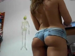 Luxurious stunner with a adorable backside is posing on live webcam and taunting a bit