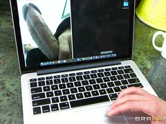 Tetas grandes, Cocina, Lencería, Madres para coger, Mamá, Sexo soft, Calientapollas, Camara web