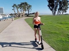 Schmutzig, Handjob, Piercing, Pov, Rasiert, Dürr, Jungendliche (18+), Titten