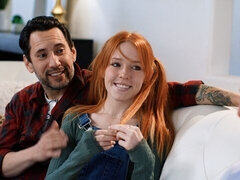 Culo, Verga grande, Mamada, Estilo perrito, Doble penetracion, Tetas naturales, Pelirrojo, Tetas