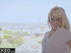 Rubia, Mamada, Polla, Estilo perrito, Corridas faciales, Interracial, Adolescente, Tetas