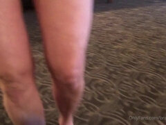 Gros seins, Blonde, Tir de sperme, Hôtel, Interracial, Mature, Pov, Nénés