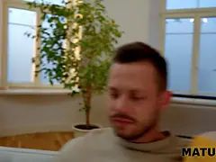 Gros cul, Gros seins, Plantureuse, Hd, Mère que j'aimerais baiser, Russe, Criant, Plan cul à trois