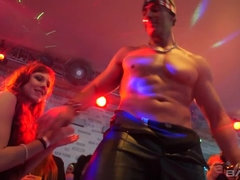 Amateur, Rubia, Morena, Club, Grupo, Interracial, Lencería, Voyeur