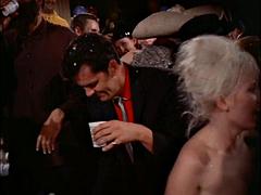 Chica, Tetas grandes, Rubia, Bailar, Madres para coger, Sexo soft, Tetas, Clasico