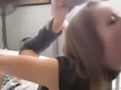 Beauté, Grosse bite, Éjaculation interne, Gorge profonde, Queue, En levrette, Petite amie, Adolescente