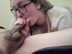 Enthousiasteling, Mooi, Grote lul, Blond, Pijpbeurt, Hardcore, Rijpe lesbienne, Slikken
