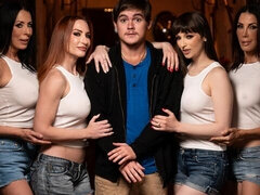 デカ尻, デカチン, デカパイ, フェラチオ, 茶髪の, 女 人男 人, 淫乱熟女, 禁句