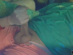 Spermaladung, Handjob, Party