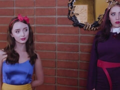 Snow White porn parody with a really good looking gal