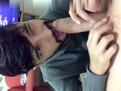 Amateur gay fun with big-dicked Helyo Carvalho and Marcos Goiano