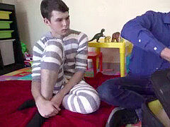 Dad Gets Son A grizzly cub As poke Toy