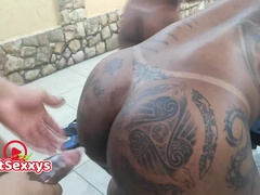 Casal convidou novinho para uma experiência a trio - Bissexual