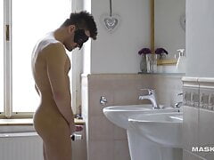 Maskurbate - Smooth Bodies Hunk Solo Debut