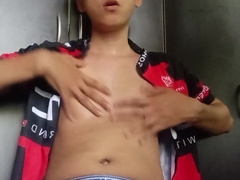 Pinoy Cyclist Gets Nasty Before his Long Rail - Siklistang Daks Jakol