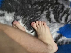 My feet's and cut blanket so cute