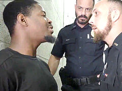 homo hd police fellow video boning the white officer with some chocolate