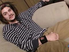 Masturbating with a chunky white guy with dreads
