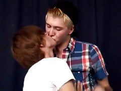 HOT TWINK THREEWAY
