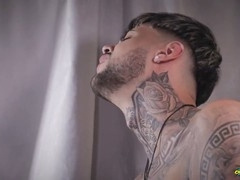 Hot tattooed stud Mike gives a magical blowjob and decorates his face with cum