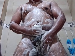 Refreshing bathroom that enlarges my horniness as an erotic masculine