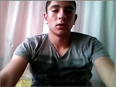 Straight Turkish Guy Cums on Cam