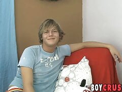 Twink gay Dillon Samuels receives blowjob while masturbating