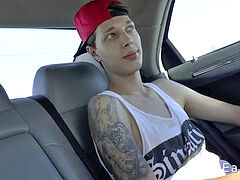 Limousine dudes 2016 - giant salami