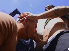 Tattooed American Digs Hard Nailining