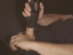 Daddysbeard Trying out the satisfyer For men