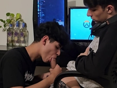 I Wanted Dick So I Teased My Boyfriend While He Was Playing