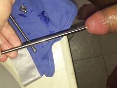 Insert 3 urethral bullet to prostate