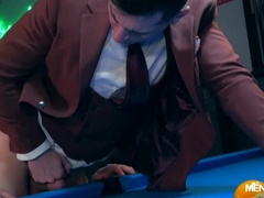 LUKAS DAKEN TEARS UP WITH STEAMY BOY DAVID BUTT-PLUG