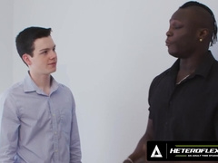 Hunk Harrison Feelss Pre-date Boner Leads To Handjob & Doggystyle With Texas Twink