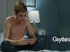 Lawson James, Grayson Lange And Buff Dude In Rubbing Young Cum All Over His Old Lover Hoping It Will Extend His Life 6 Min