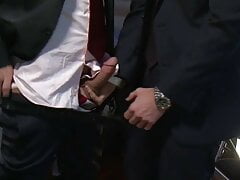 Gentlemen 11: Unsuited Raw Sc1