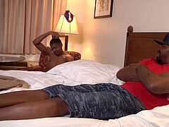 Philly Mack assault Javen Lucciono - Reality dudes