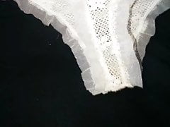 Perizoma del video TUTTA IN BIANCO