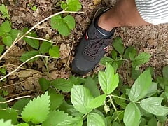 He found me in the woods and tried to fuck my tight hole