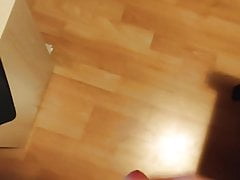 Heftiger Abgang & mit viel Druck sehr weit gespritzt