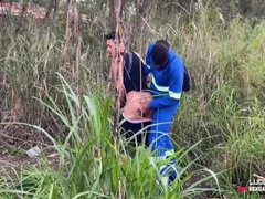 Trabalhador Fudendo Atras Da Obra 10 Min - Gay Porn