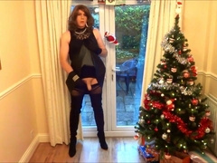 Alison in Thigh Boots - Wanking under the christmas tree 5