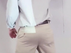 Chefe safado assediou os funcionarios