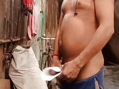 Patni ne video call par chut dikha kar muth maraya
